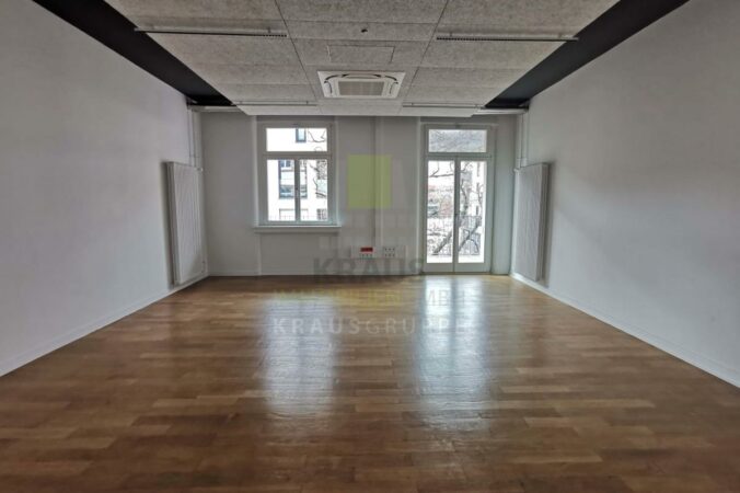 Büroeinheit in historischer Kulisse – provisionsfrei