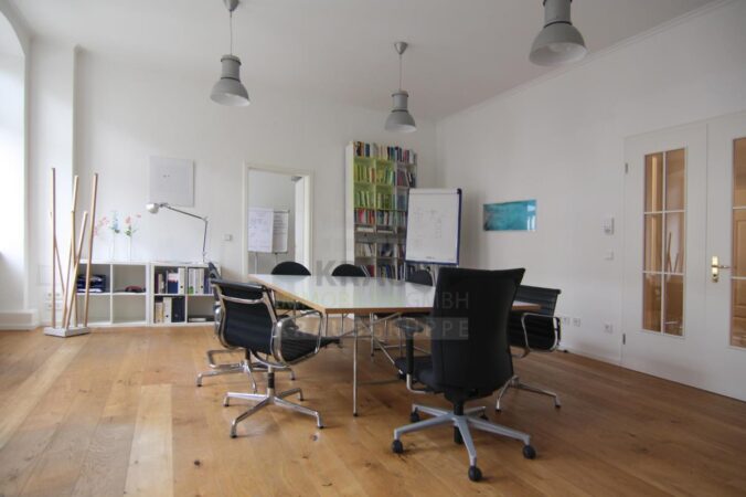 Großzügige Büroeinheit im „Alten Hallenbad“ Heidelberg