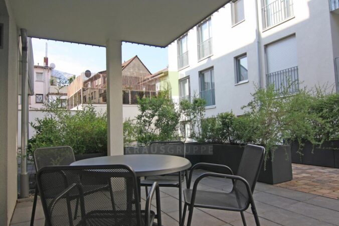 3-Zimmer-Wohnung mit Terrasse zum Innenhof