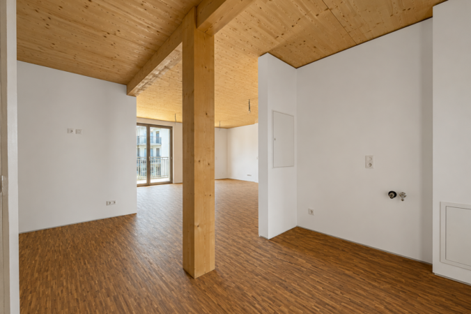 barrierefreie 5-Zimmer-Neubauwohnung im Massivholzbau